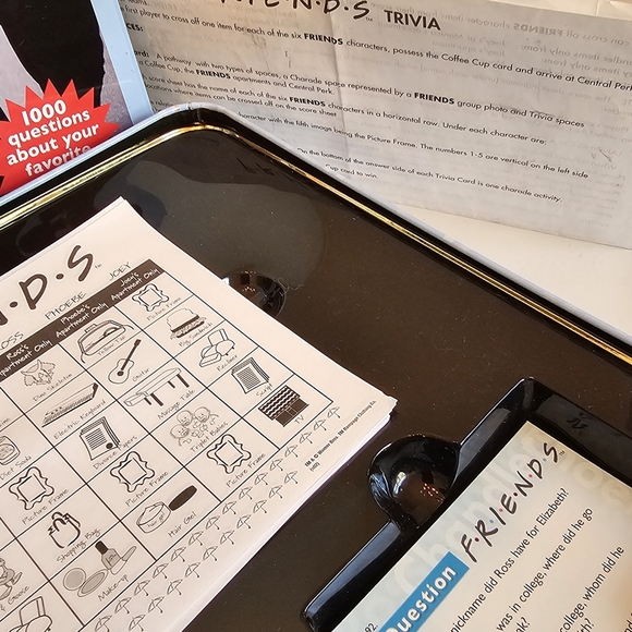 FRIENDS Trivia Game - Picture 10 of 12